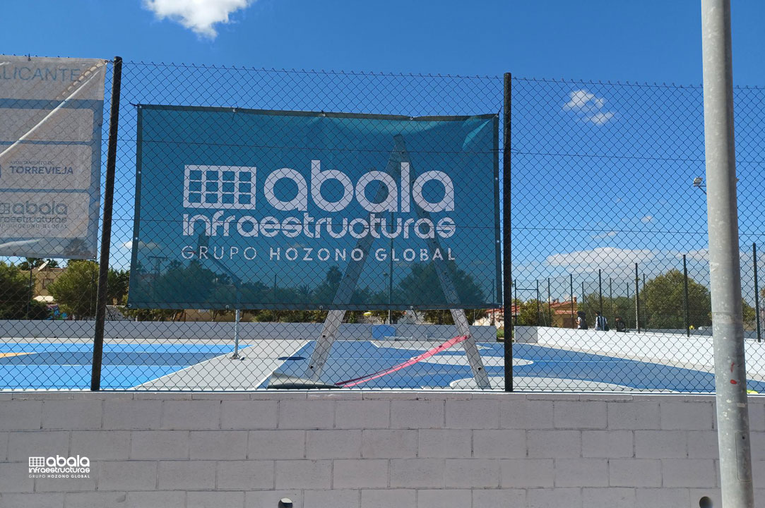Abala finaliza las pistas azules que consolidan a Torrevieja como referente en la oferta de instalaciones deportivas al aire libre Abala finaliza las pistas azules que consolidan a Torrevieja como referente en la oferta de instalaciones deportivas al aire libre