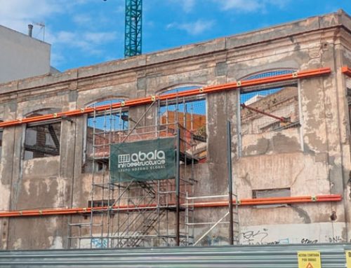 Las obras de rehabilitación del edificio de la Fábrica de Hielo de Torrevieja avanzan a buen ritmo
